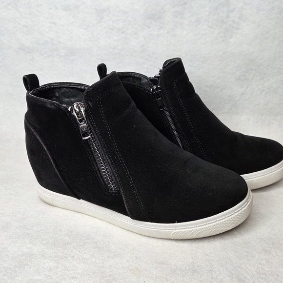 Natural‎ Reflections Black Wedge Shoes with Hidden Heel - Picture 2 of 7